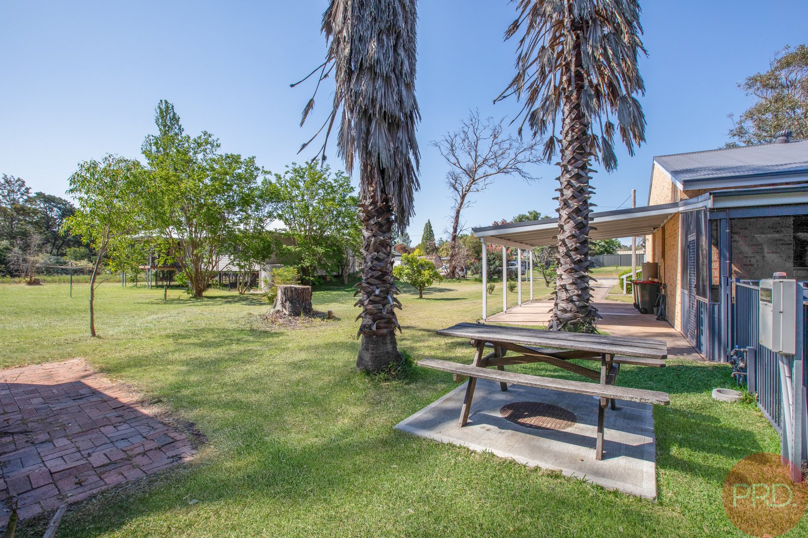 76 Sale Street GRETA 12