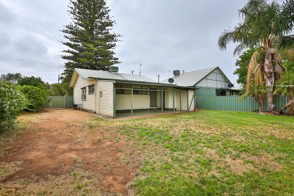 76 San Mateo  MILDURA 10
