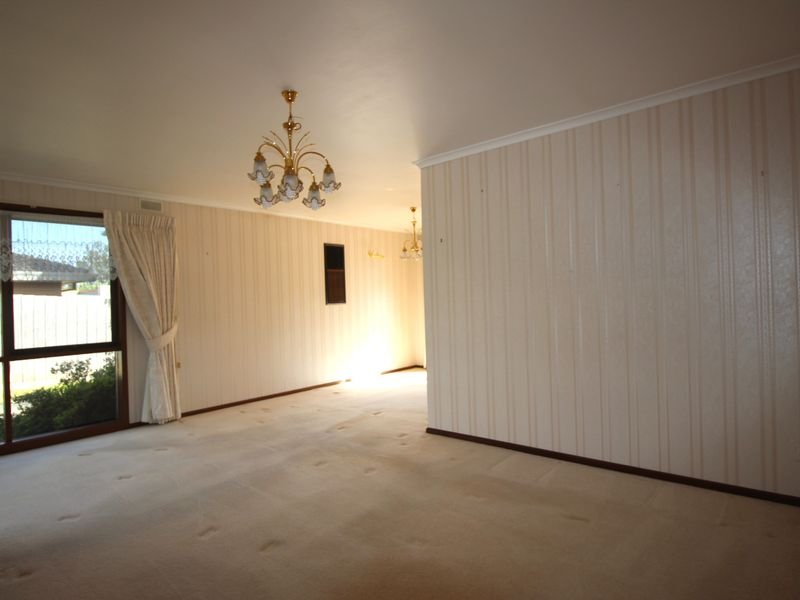 Gallery: 76 Somerset Drive
