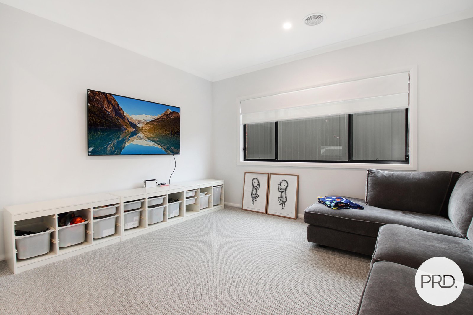 76 Southgate Drive LENEVA 15