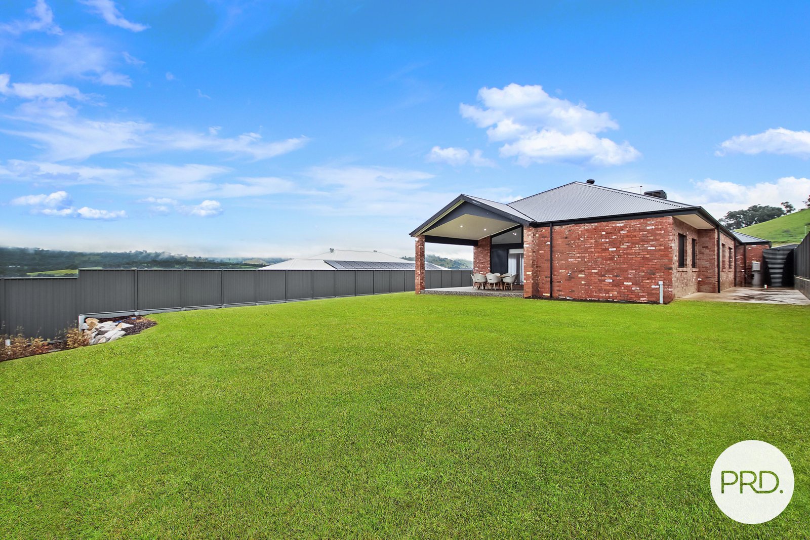 76 Southgate Drive LENEVA 31