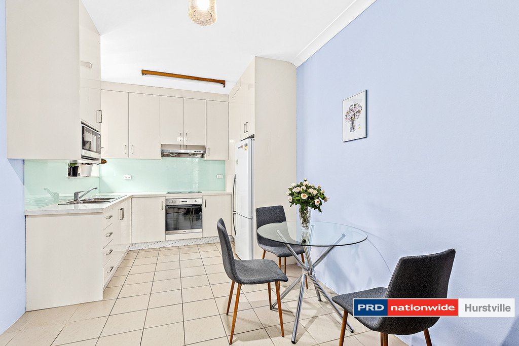 7/6 St Georges Parade HURSTVILLE 4