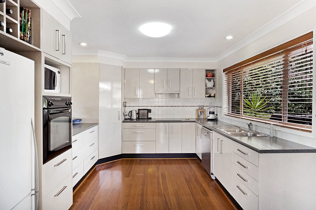 76 The Peninsula  CORLETTE 2