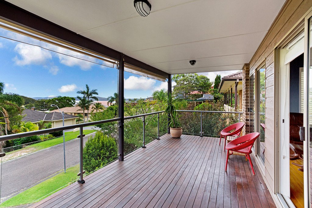 76 The Peninsula  CORLETTE 4