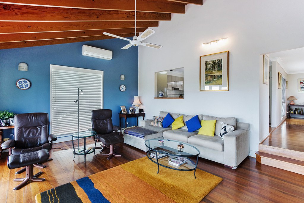 76 The Peninsula  CORLETTE 14