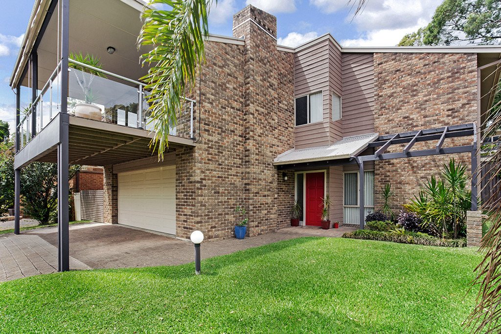 76 The Peninsula  CORLETTE 23