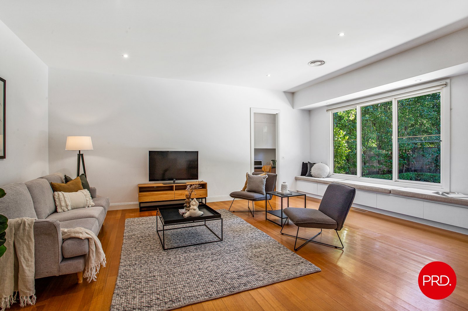 76 Thistle Street BENDIGO 10