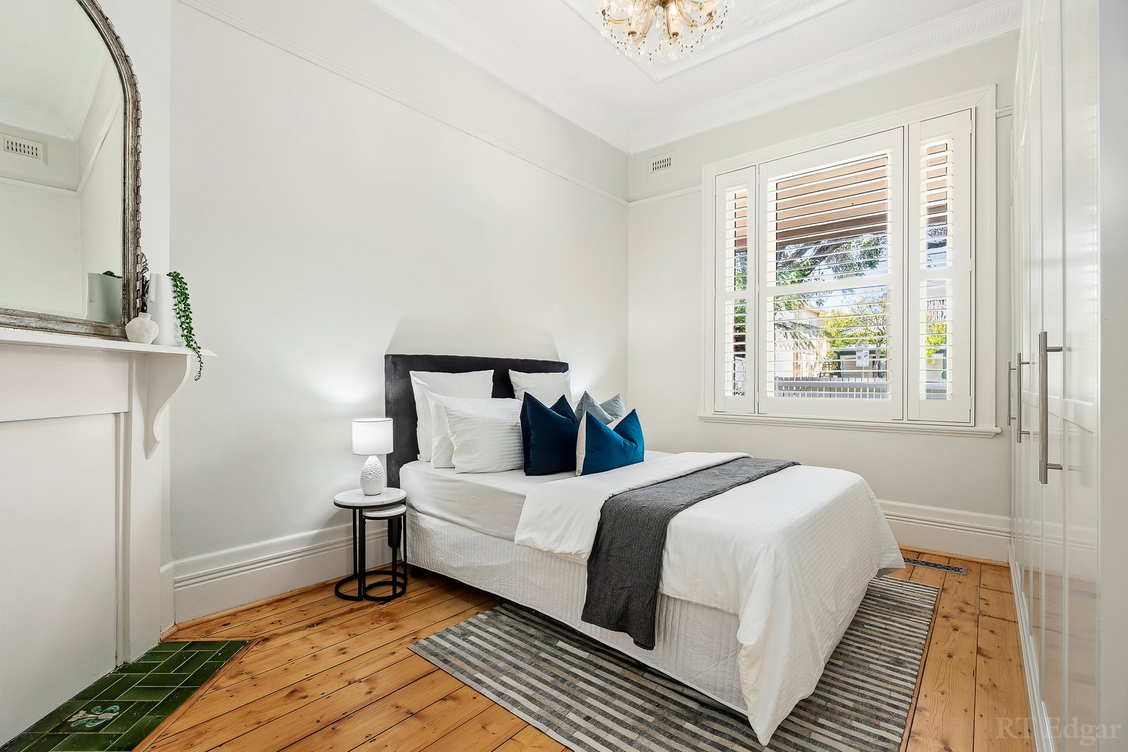 Real Estate and Property in 76 Upton Road, Windsor, VIC