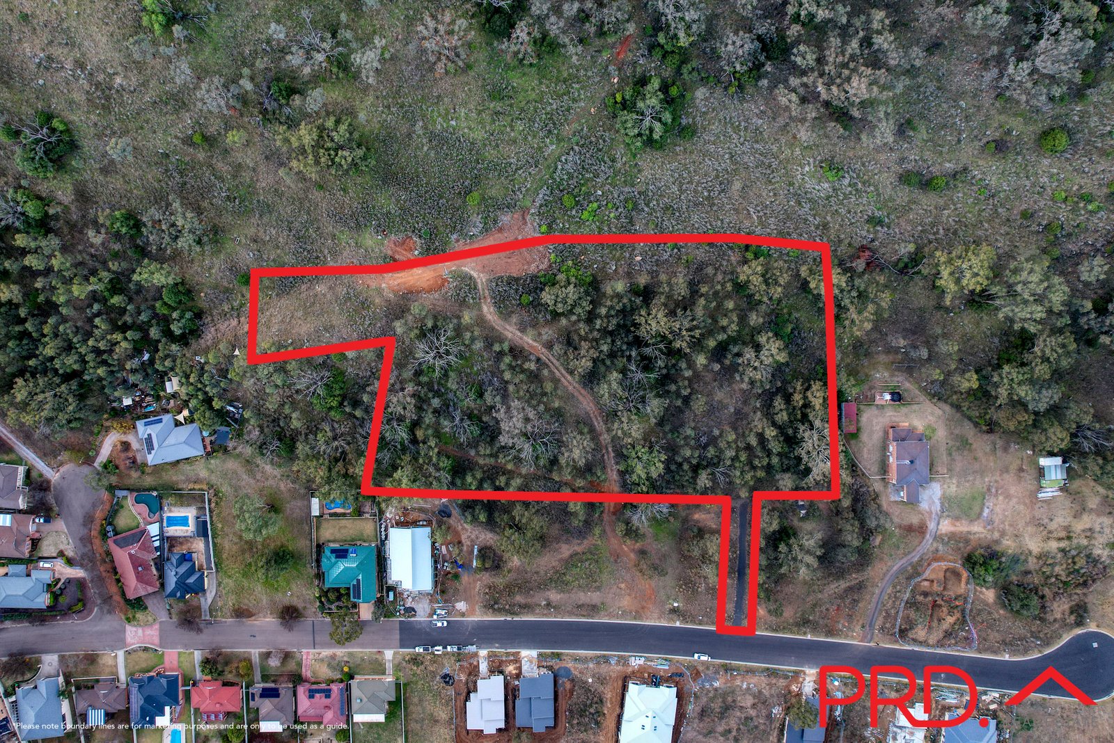 76 Valley Drive TAMWORTH 2