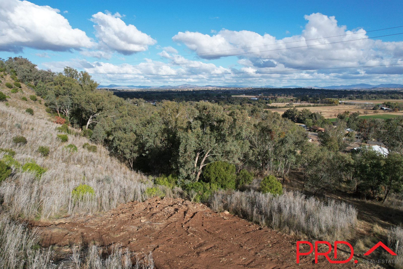 76 Valley Drive TAMWORTH 6