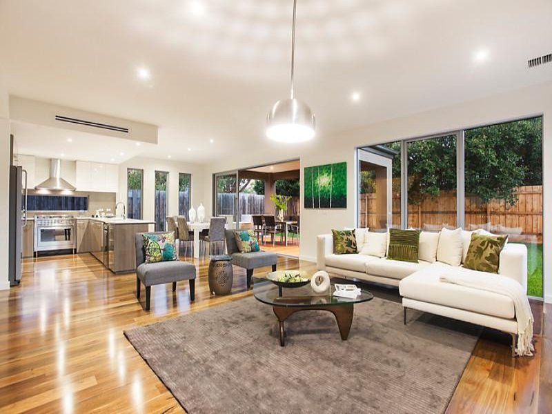 Gallery: 76 Vincent Street