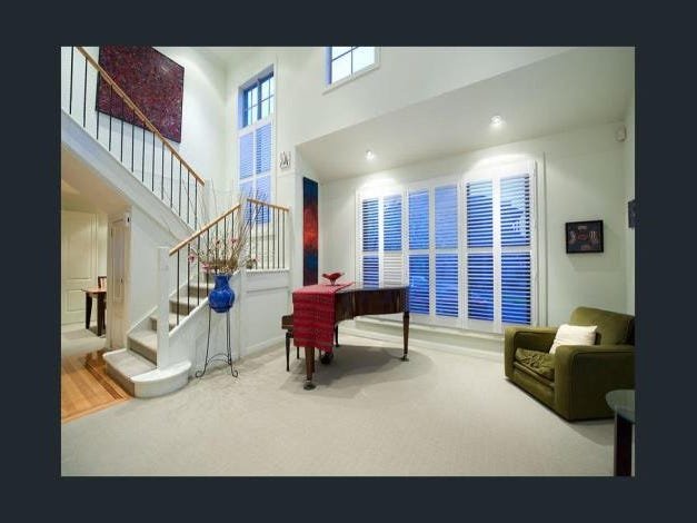 Gallery: 76 Wembley Avenue