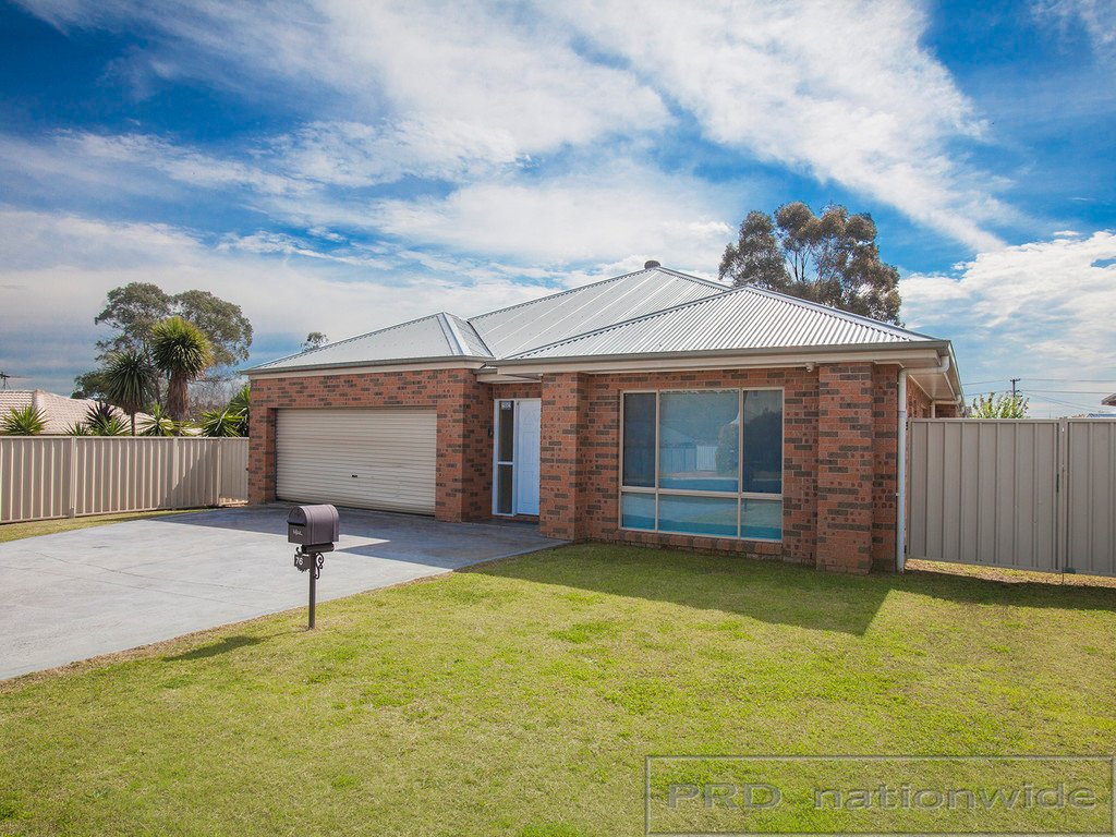 76 Yates Street BRANXTON 2