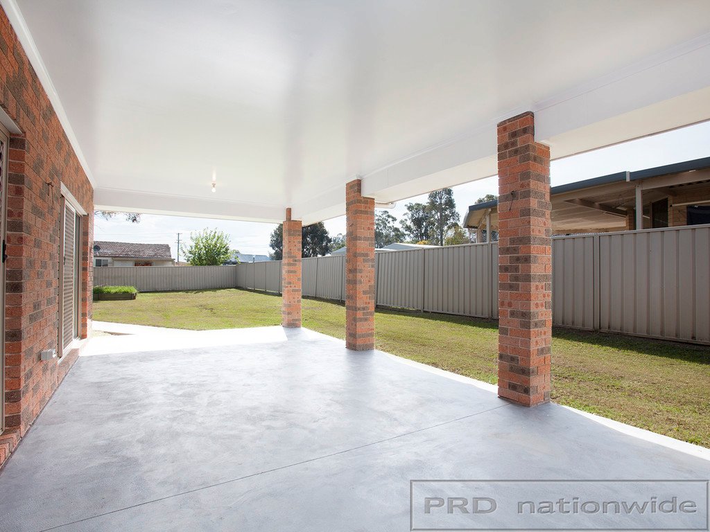 76 Yates Street BRANXTON 4