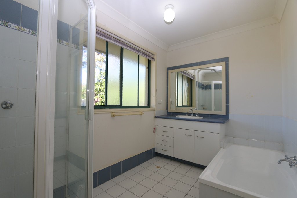 76/28 Ancona Street CARRARA 8