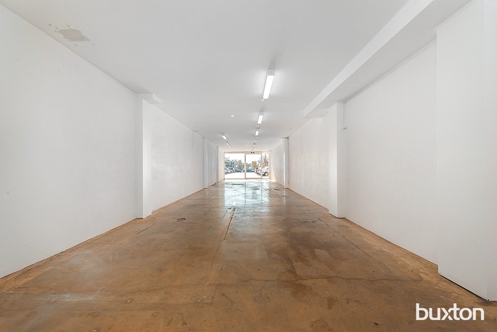 Gallery: 763 Centre Road