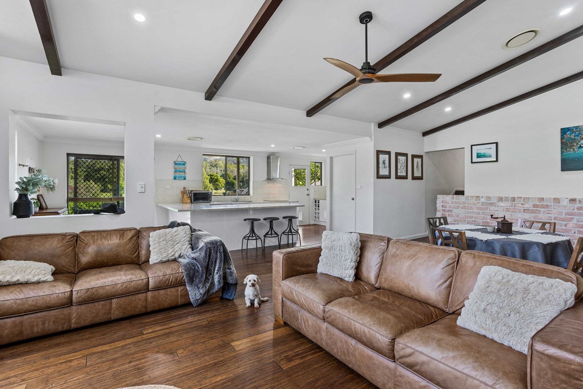 763 Tallebudgera Creek Road Tallebudgera Valley 4