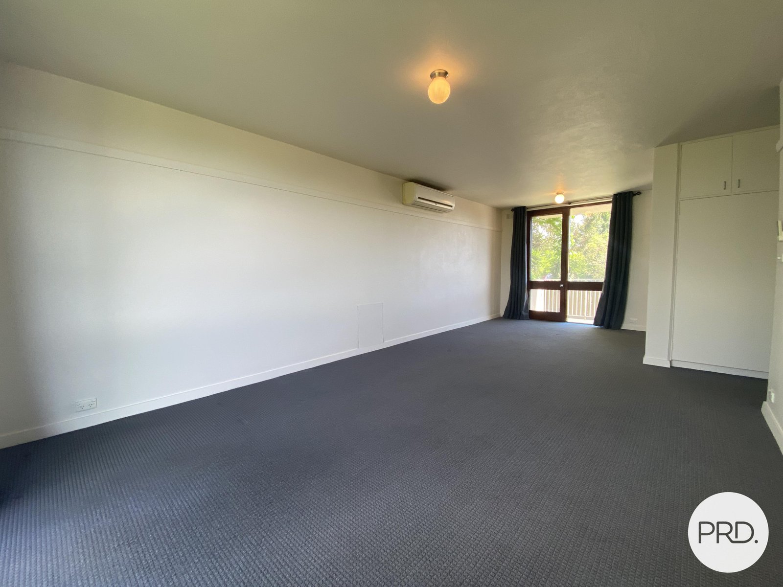 7/634 Loma Place ALBURY 3
