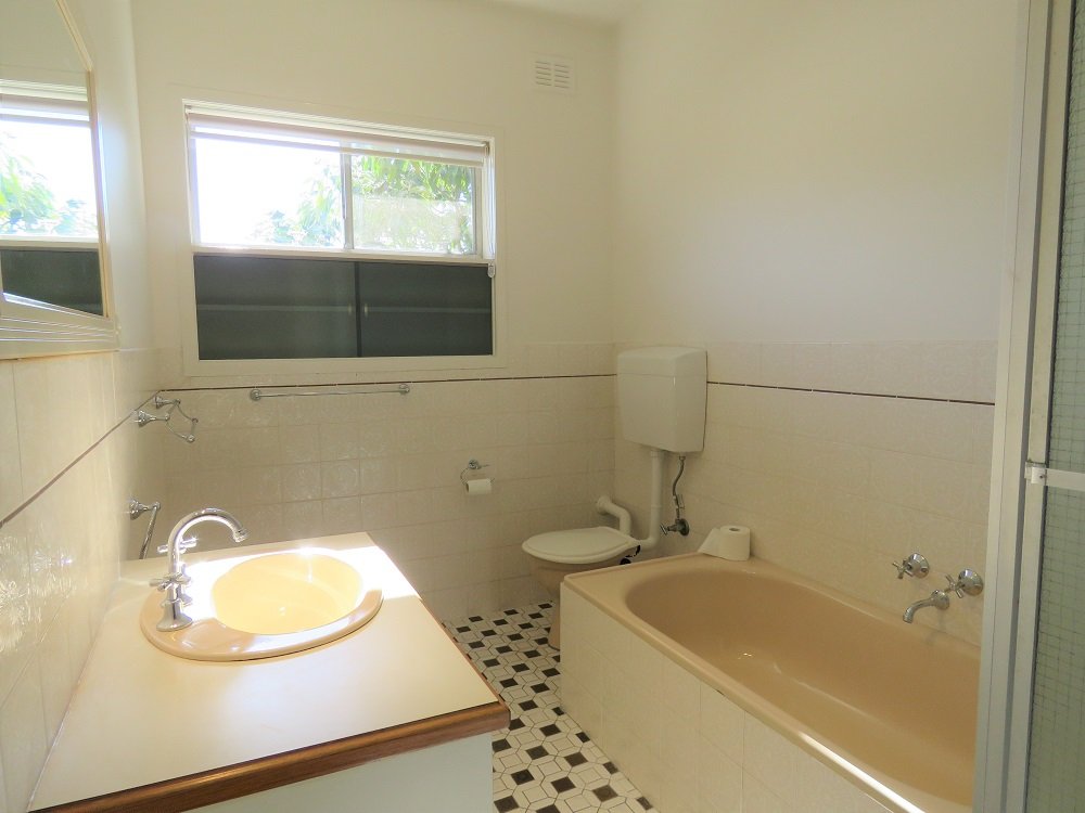 7/634 Olive Street ALBURY 4