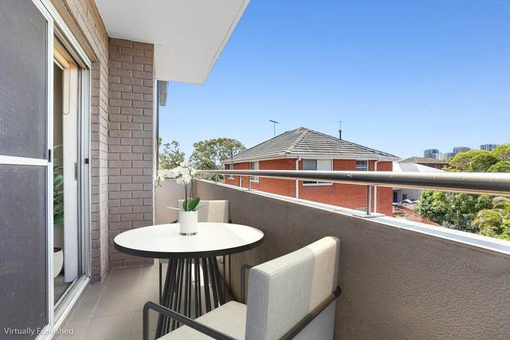 7/64 Rhodes Street HILLSDALE 4