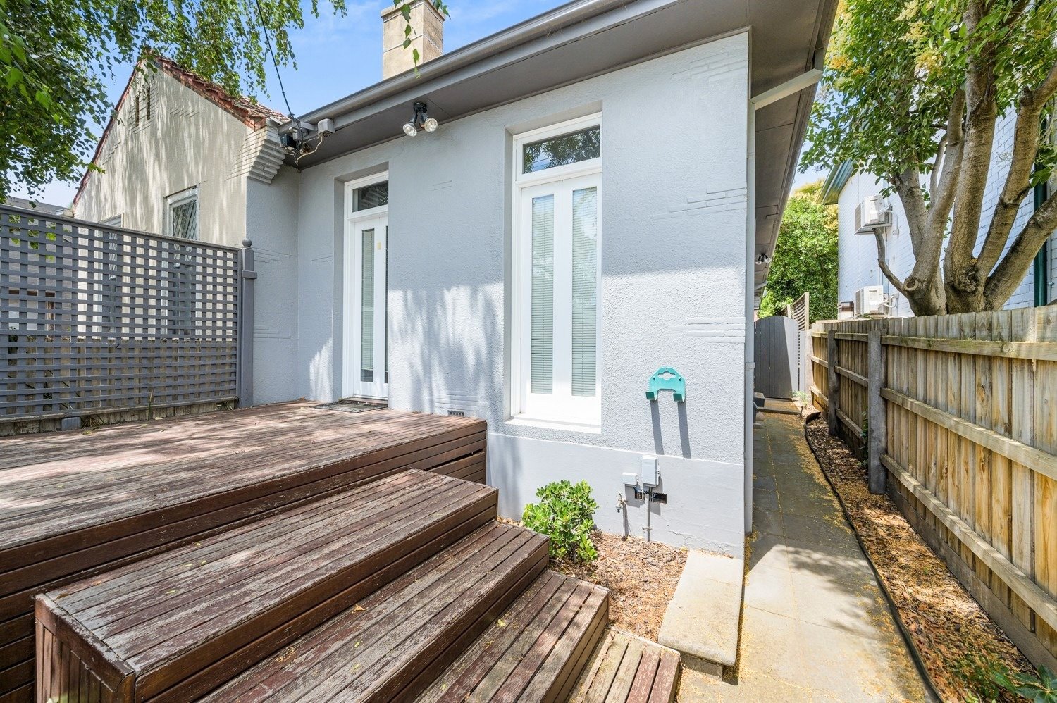 Gallery: 766 High Street