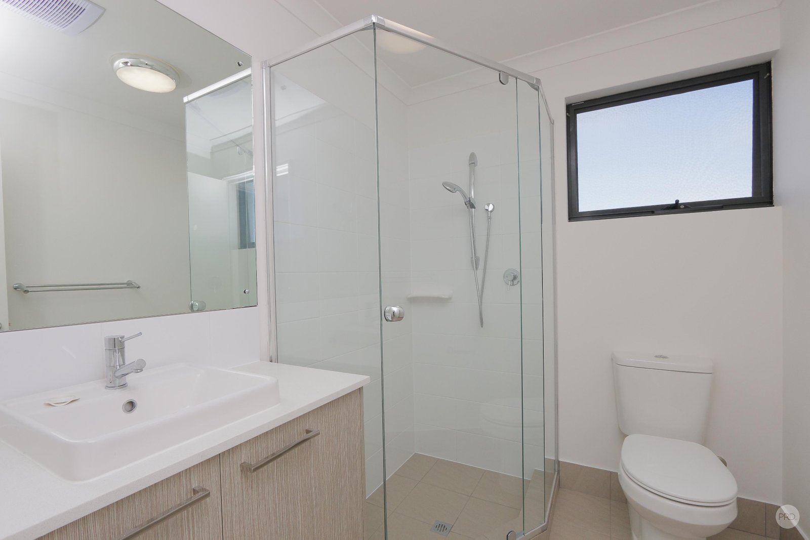 76/7 Durnin Avenue BEELIAR 6