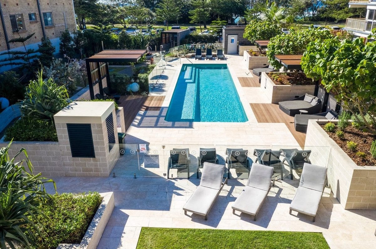 76/72 The Esplanade Burleigh Heads 19