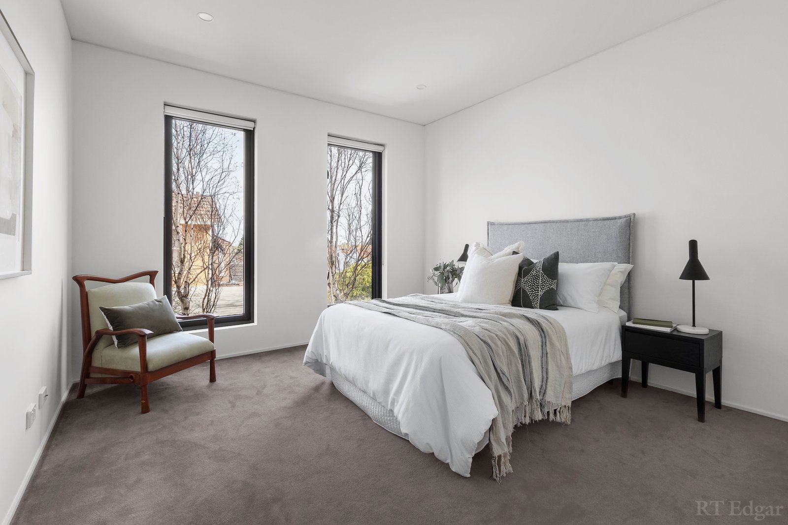 Real Estate and Property in 7/693 Orrong Road, Toorak, VIC