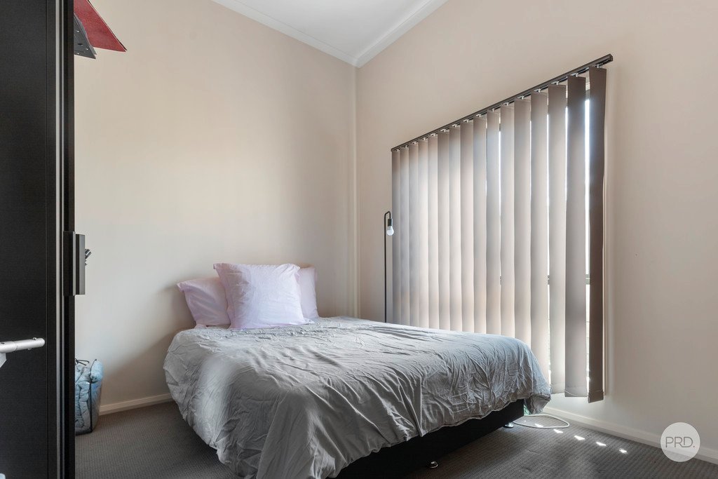 76a Chum Street GOLDEN SQUARE 6