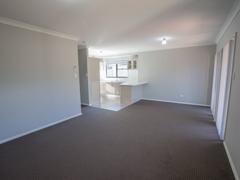 76A Flinders Street EAST MAITLAND 2