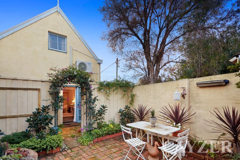 Gallery: 76A Mills Street