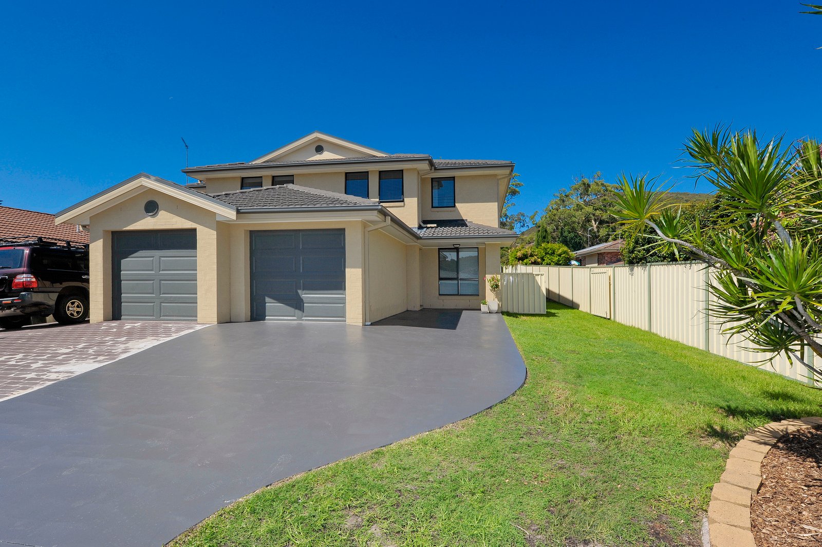 76a Tomaree Road SHOAL BAY 1