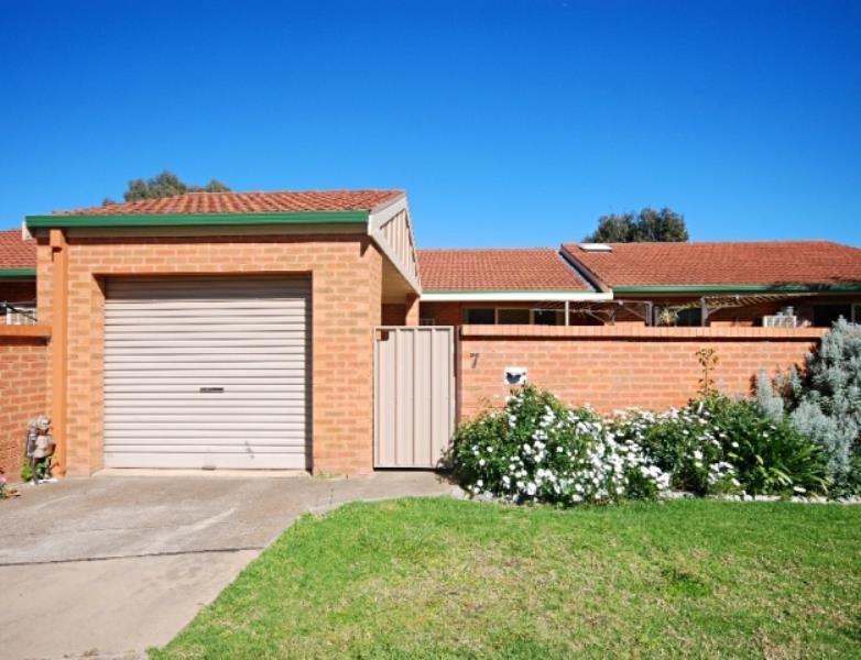 7/7-13 Narrung Street WAGGA WAGGA 2