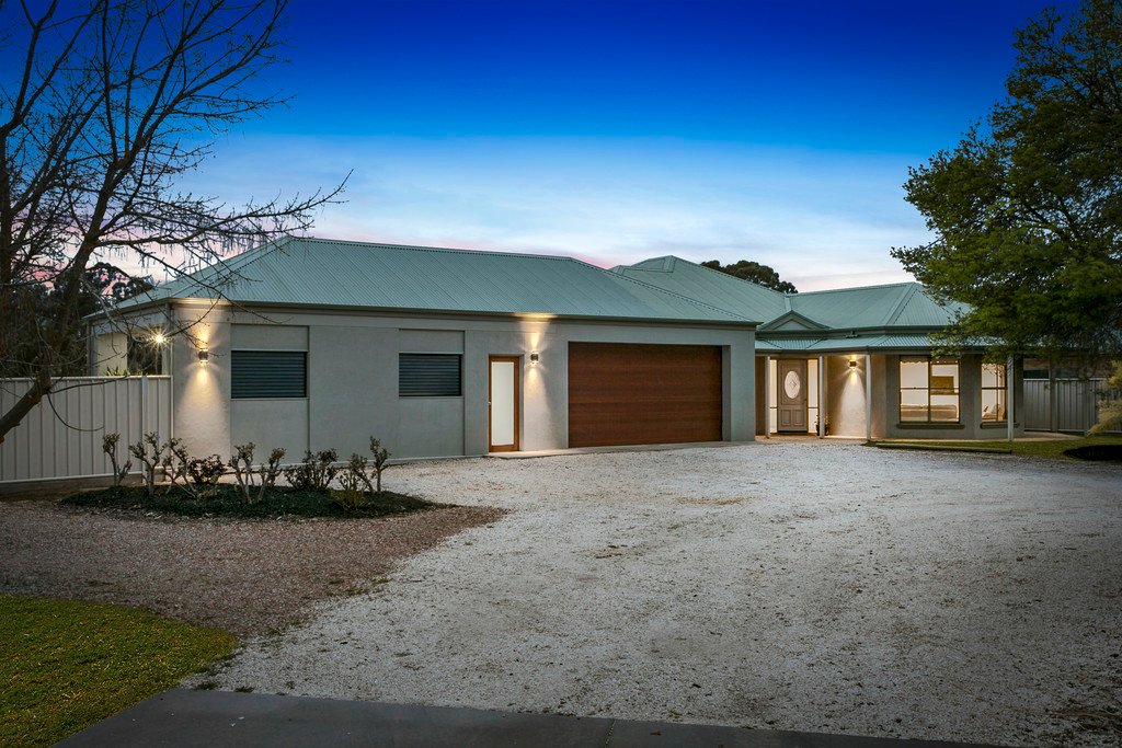 77-79 Bassett Drive STRATHFIELDSAYE 2