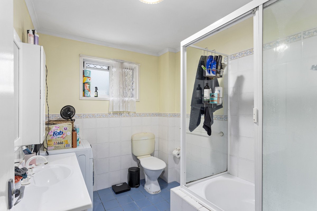 7/7-9 Hayle Street Burleigh Heads 6