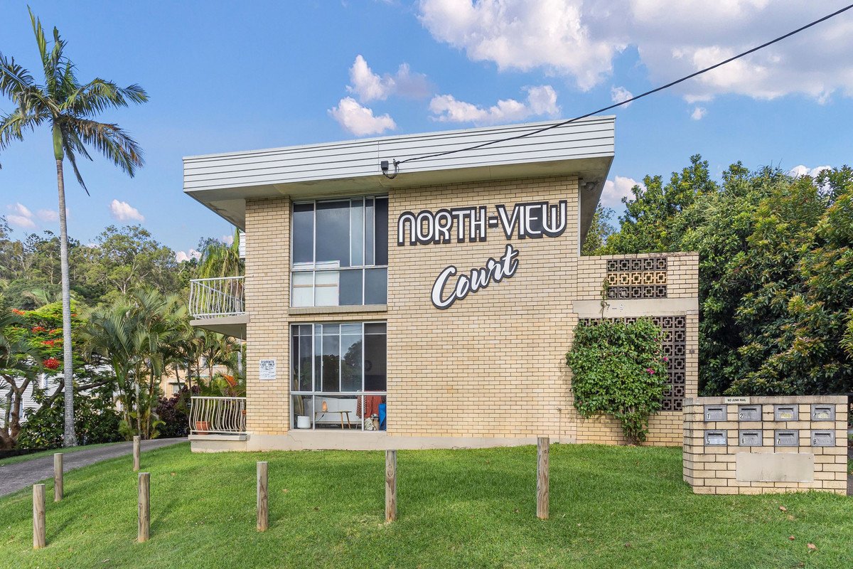 7/7-9 Hayle Street Burleigh Heads 7