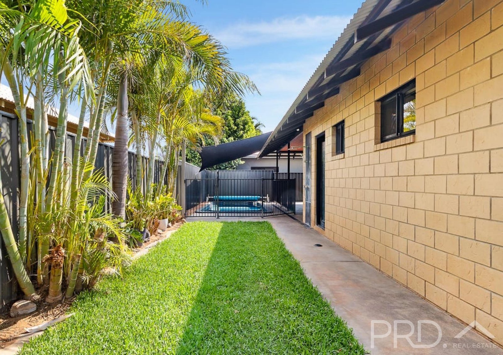 77 Bajamalu Drive BAYNTON 2