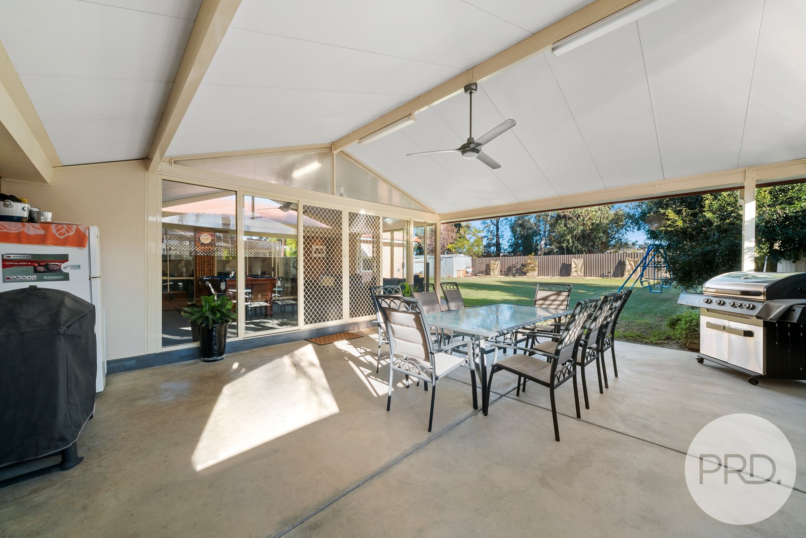 77 Balleroo Crescent GLENFIELD PARK 15