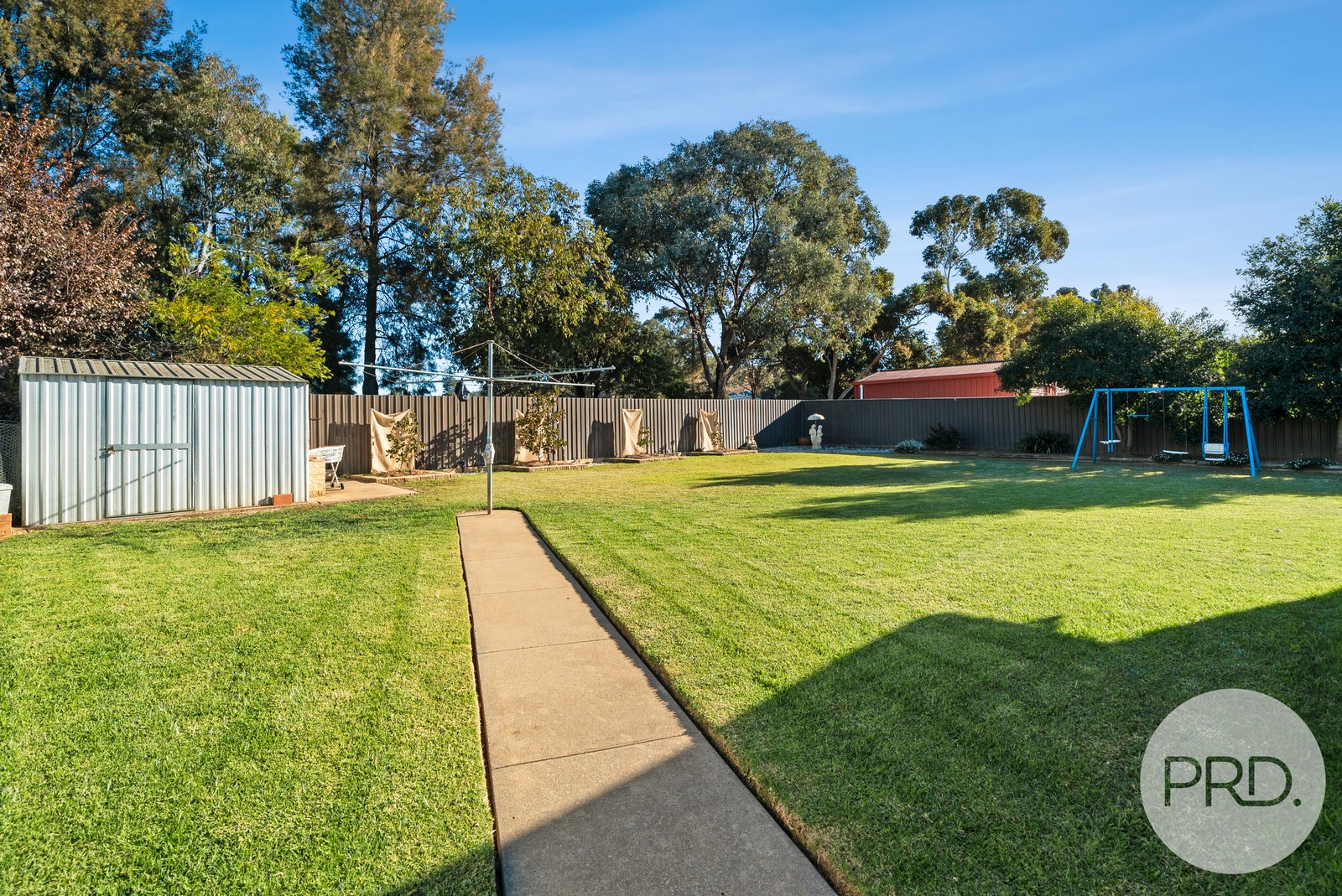 77 Balleroo Crescent GLENFIELD PARK 17