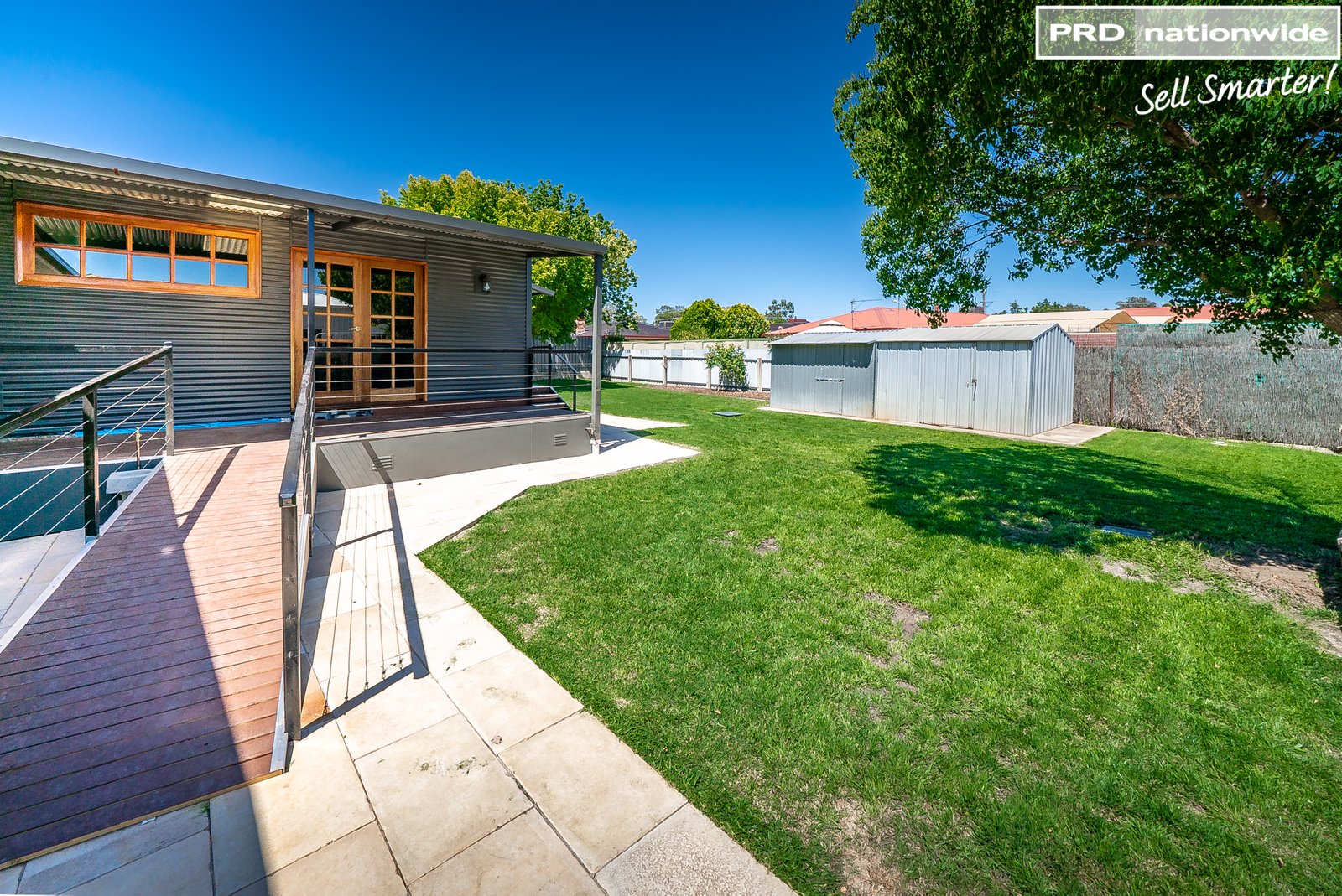 77 Balmoral Crescent LAKE ALBERT 17