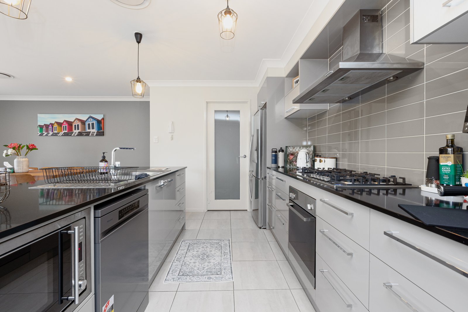 77 Barr Promenade THORNTON 4