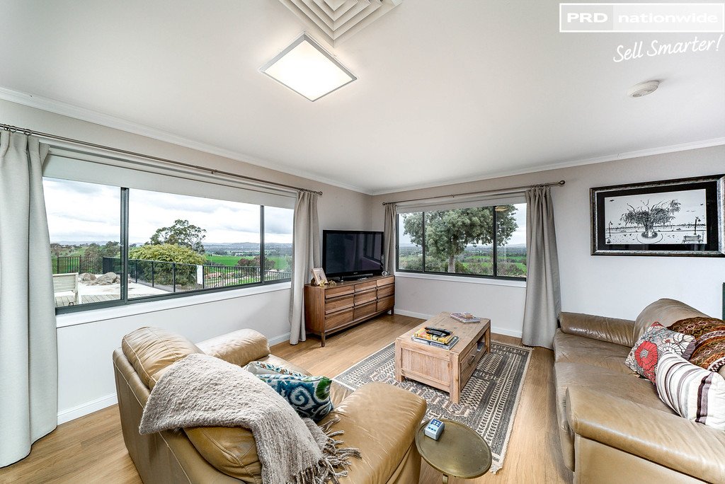 77 Bavin Road NORTH WAGGA WAGGA 10