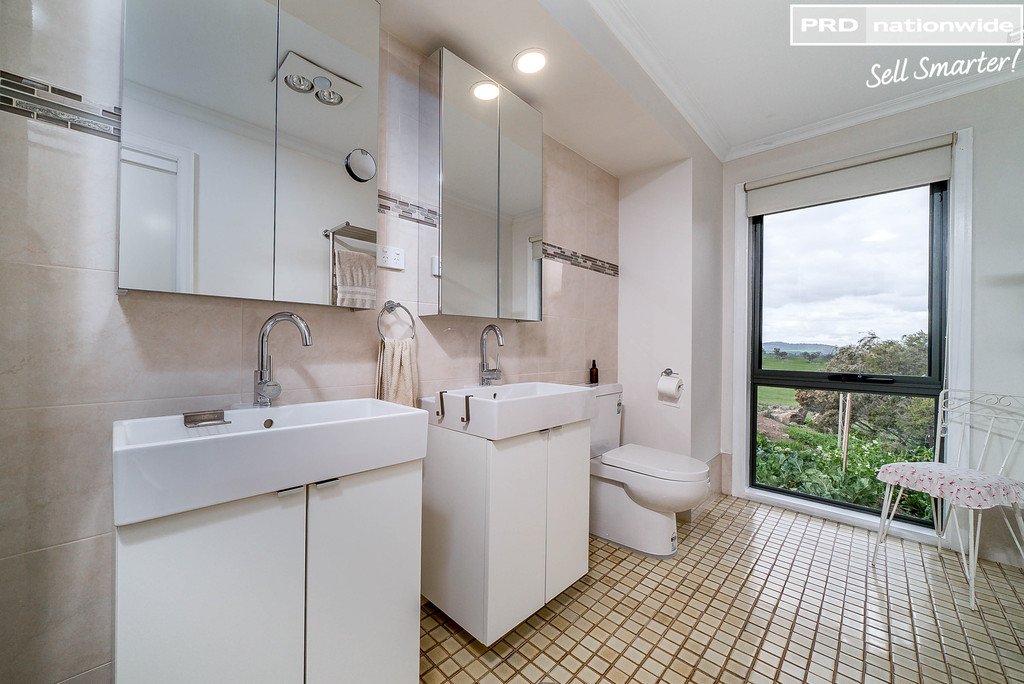 77 Bavin Road NORTH WAGGA WAGGA 14