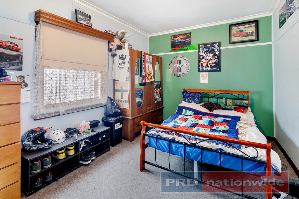 77 Beverin Street SEBASTOPOL 3