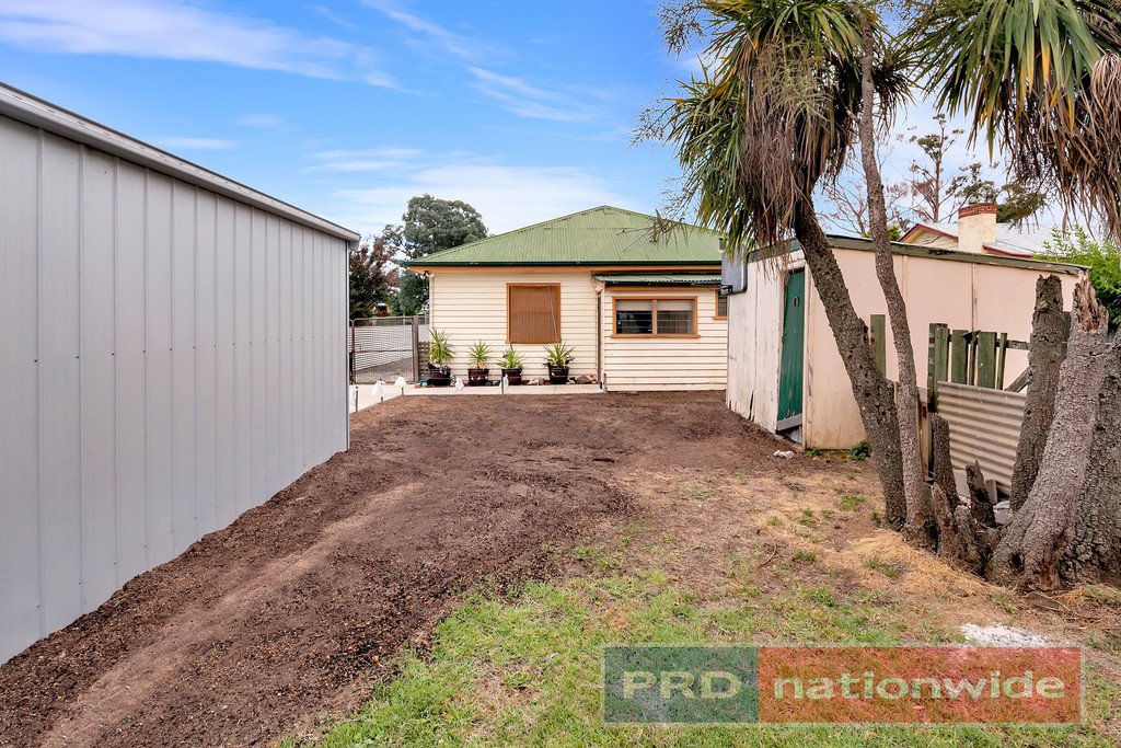 77 Beverin Street SEBASTOPOL 8