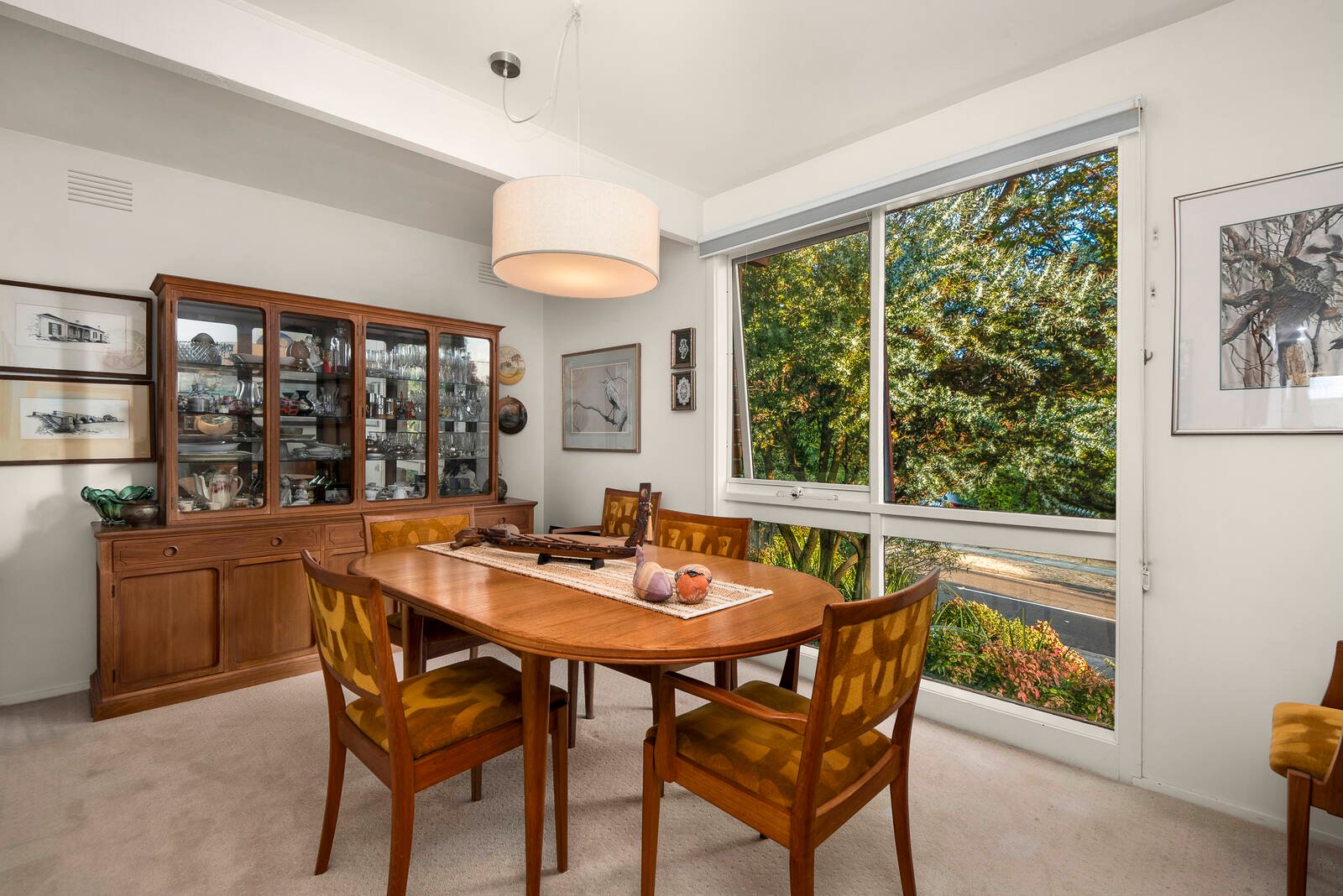 Real Estate and Property in 77 Bowen Road, Doncaster East, VIC