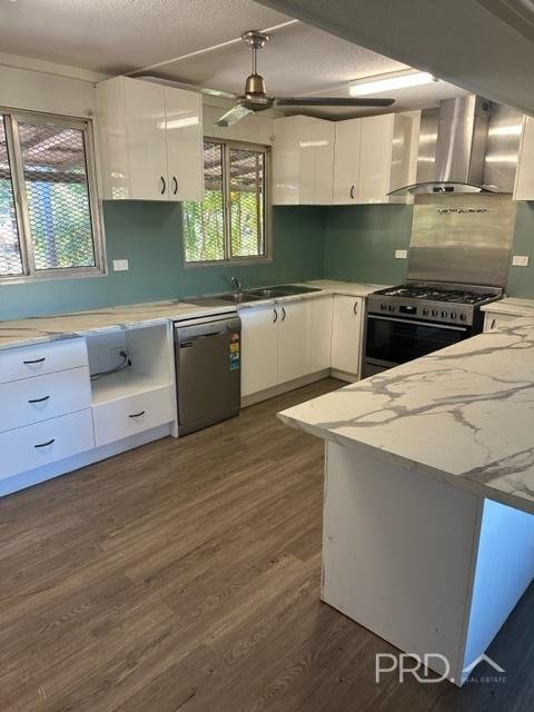 77 Chi Street ROEBUCK 23