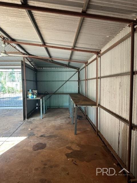 77 Chi Street ROEBUCK 29