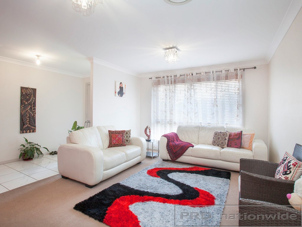 77 Clayton Crescent RUTHERFORD 3
