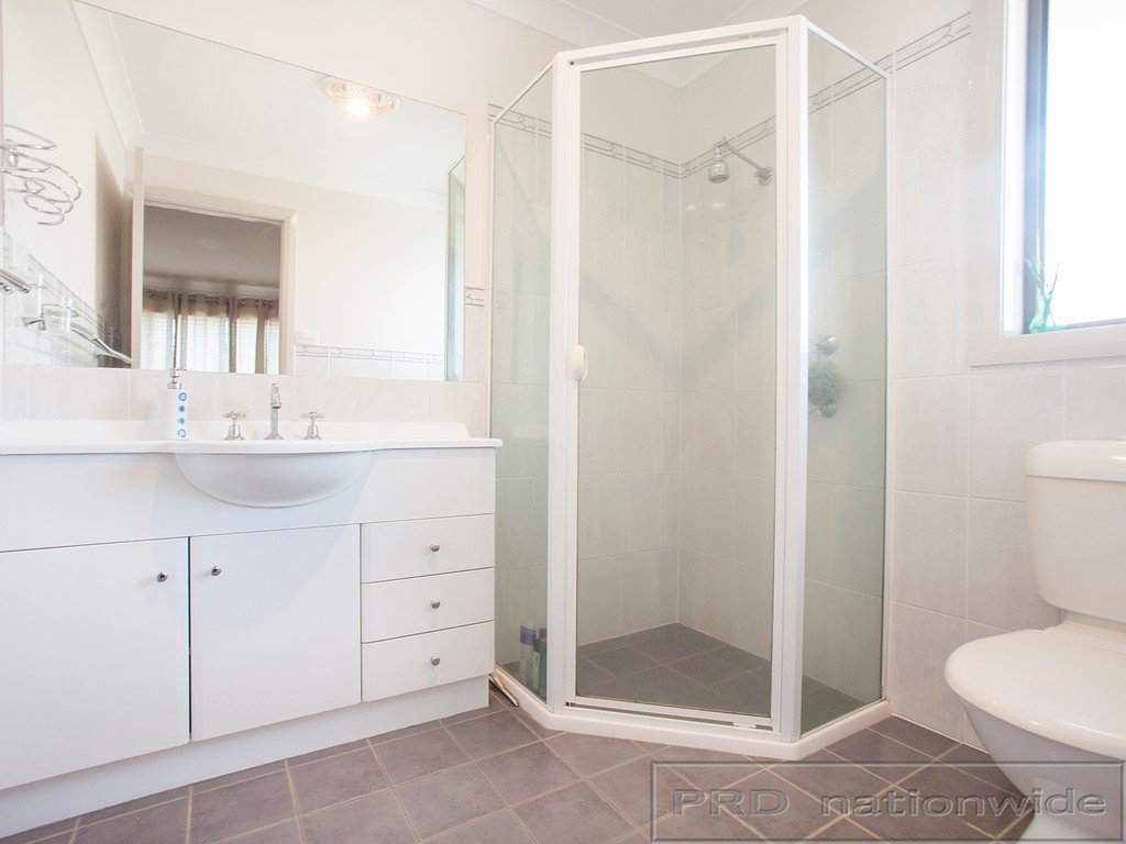 77 Clayton Crescent RUTHERFORD 5
